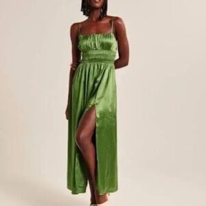 Abercrombie & Fitch Green Ruched Maxi Dress with Spaghetti Straps